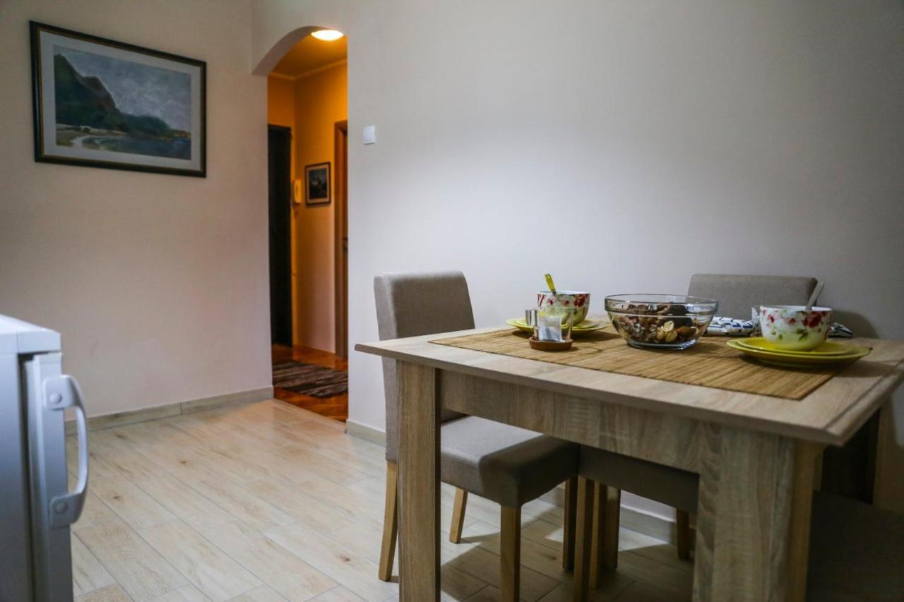 Lagumska Apartment Zemun Luaran gambar